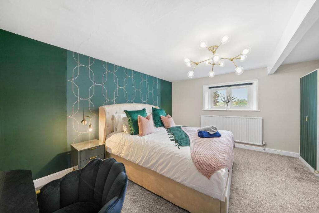 Deluxe 5 Bed In Central Whitby - Parking - Hot Tub Kültér fotó