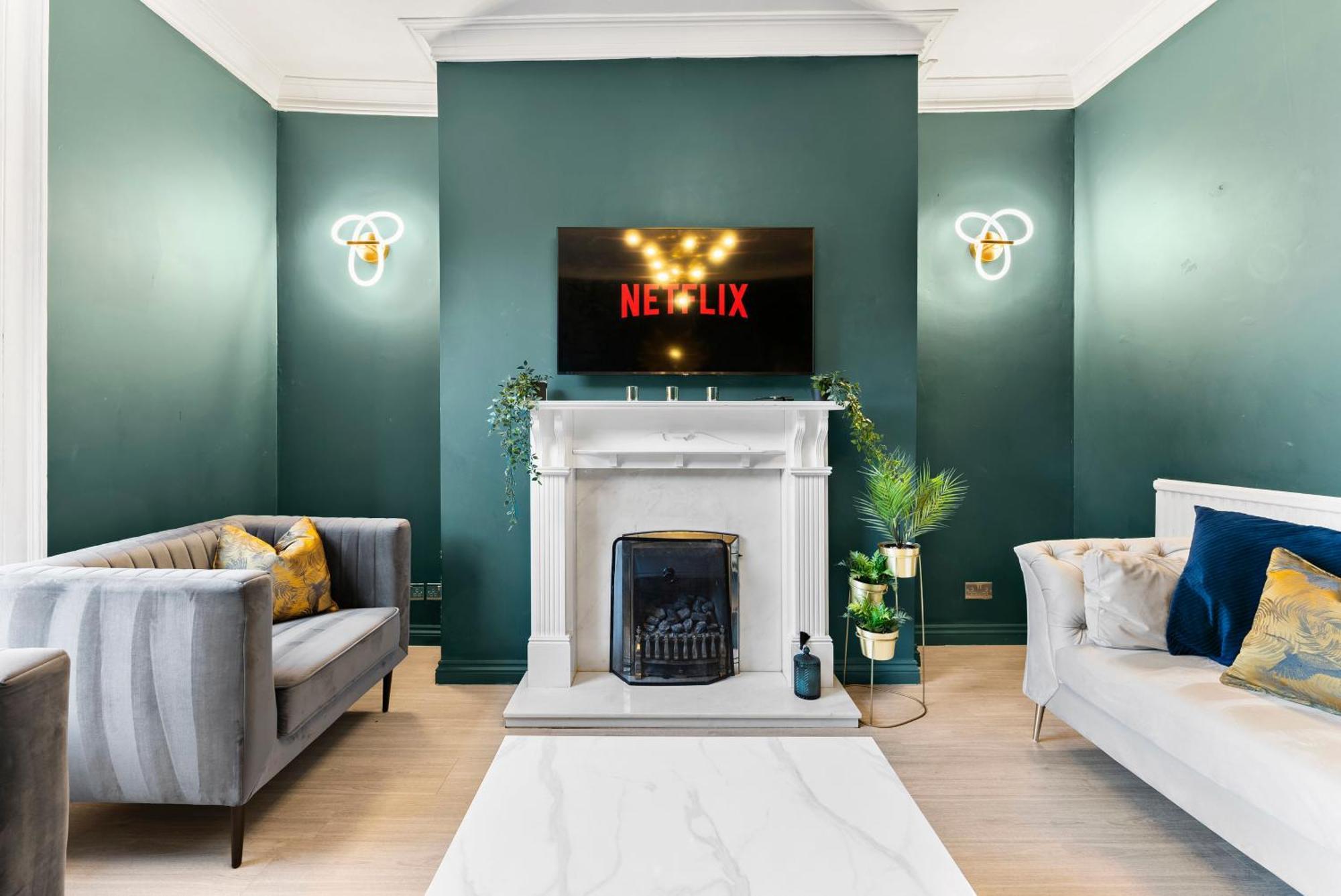 Deluxe 5 Bed In Central Whitby - Parking - Hot Tub Kültér fotó